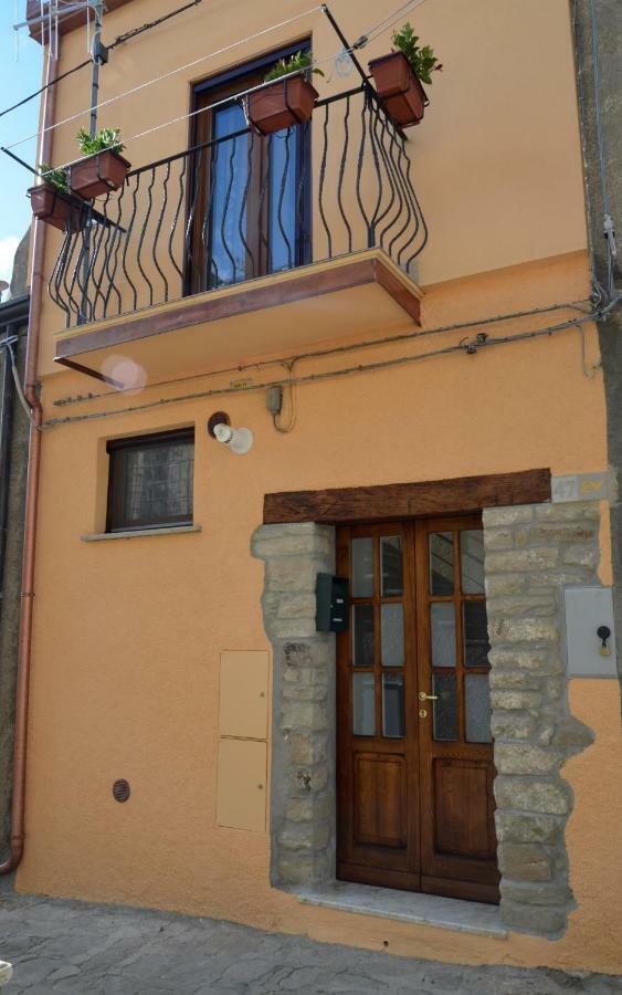 B&B La Casa Sulla Roccia Pietrapertosa Dış mekan fotoğraf